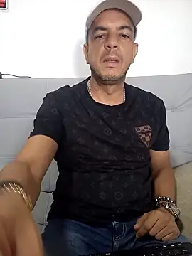 latinmartin73 online show from 02/09/25, 02:49