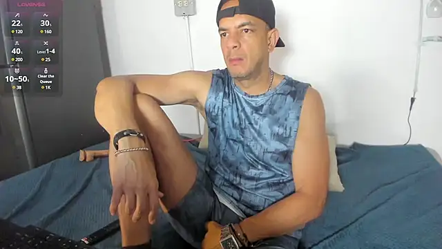 latinmartin73 online show from 02/24/25, 11:52