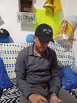 latinmartin73 online show from 10/08/25, 12:41