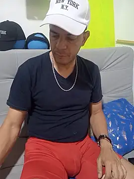 latinmartin73 online show from 10/25/25, 05:30