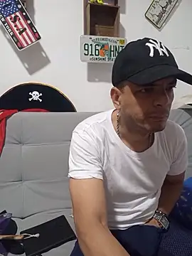 latinmartin73 online show from 11/06/25, 10:43