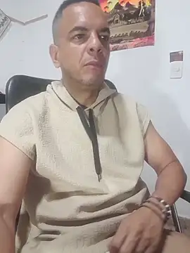 latinmartin73 online show from 11/20/25, 02:45