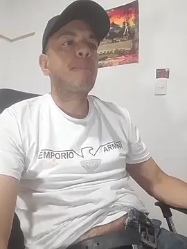 latinmartin73 online show from 12/02/25, 11:23