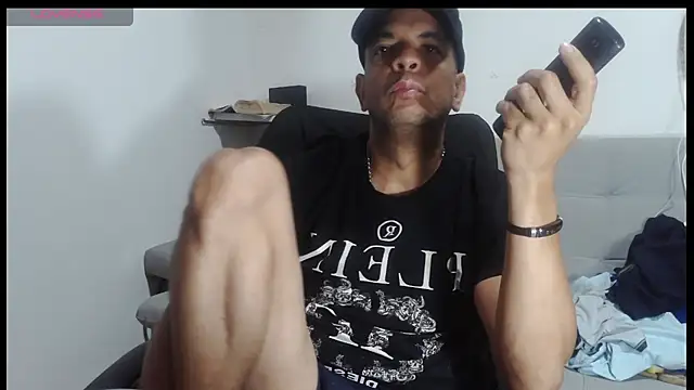 latinmartin73 online show from 05/03/26, 03:45