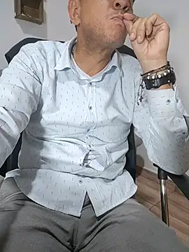latinmartin73 online show from 06/10/26, 12:55