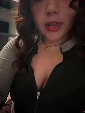 Snapshot of kittyfresita chatting on 02/01/26, 01:37 kittyfresita online show from 02/01/26, 01:37