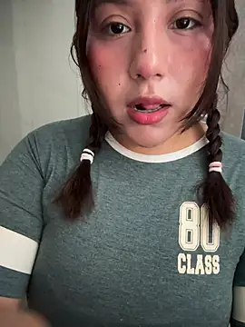 Snapshot of kittyfresita chatting on 02/02/26, 06:01 kittyfresita online show from 02/02/26, 06:01