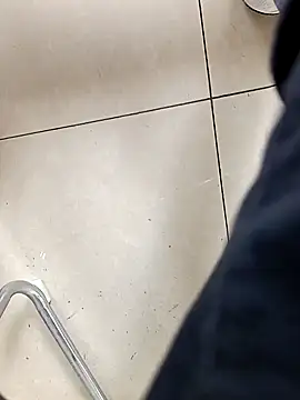 huzi518 online show from 11/10/25, 03:27