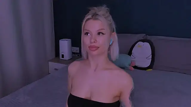 Snapshot of Sasha_Mason chatting on 01/20/25, 06:10 Sasha Mason online show from 01/20/25, 06:10