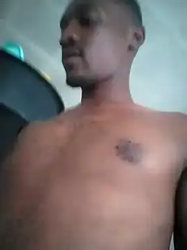 Snapshot of hotyoung24 chatting on 01/19/25, 03:21 hotyoung24 online show from 01/19/25, 03:21