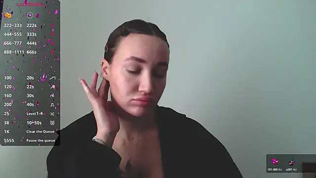 Stasia Queen online show from 12/12/24, 08:47