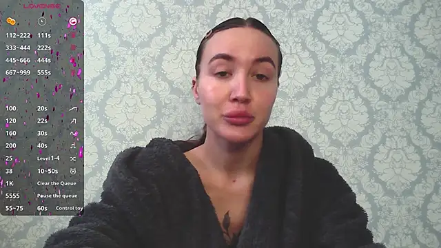 Stasia Queen online show from 02/21/25, 07:45