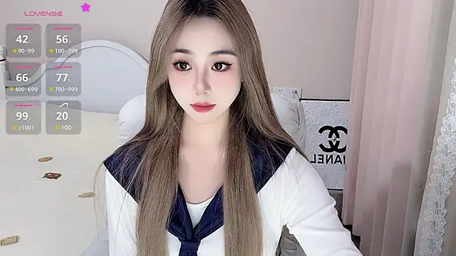 Caitlyn   online show from 12/21/24, 03:31