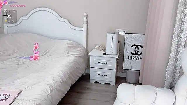 Caitlyn   online show from 01/03/25, 04:48