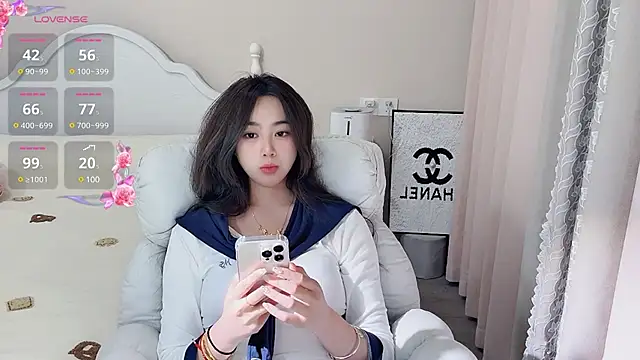 Caitlyn   online show from 02/21/25, 01:55