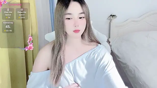 Caitlyn   online show from 07/11/26, 01:36