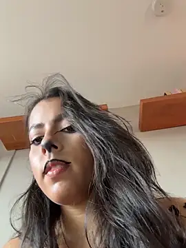 DakotaShelby online show from 10/29/25, 10:11