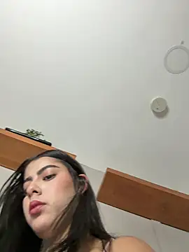 DakotaShelby online show from 04/25/26, 11:57