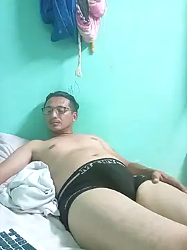 Andresguz35 online show from 03/04/26, 04:40