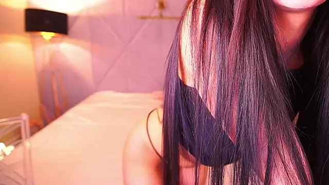 AlexaGreyyy online show from 12/04/25, 08:28