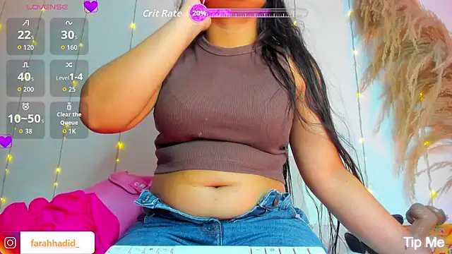 Maisa issa online show from 06/18/26, 01:37