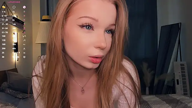 EvaSolisv online show from 09/20/25, 07:09