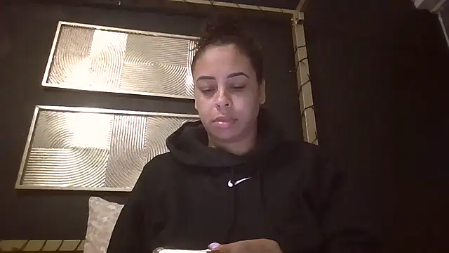 Snapshot of bigbootyjayda chatting on 11/14/25, 03:44 bigbootyjayda online show from 11/14/25, 03:44