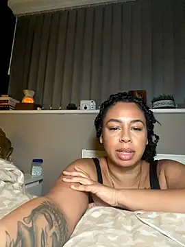 Snapshot of bigbootyjayda chatting on 12/13/25, 08:47 bigbootyjayda online show from 12/13/25, 08:47