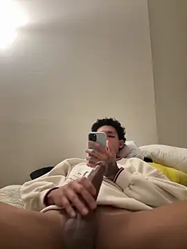 estrellaalvear online show from 11/10/25, 02:05