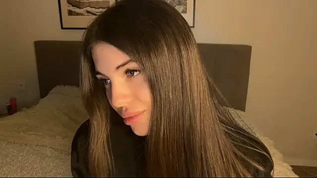 aryamirelle online show from 10/31/25, 11:50