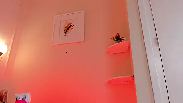 Snapshot of dani_skinny_ chatting on 12/10/24, 02:50 dani skinny online show from 12/10/24, 02:50