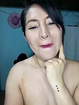 ELISA 90 online show from 02/09/25, 03:32