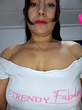 ELISA 90 online show from 11/19/25, 02:00