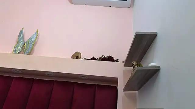 JESSYCORTES online show from 03/03/25, 02:15