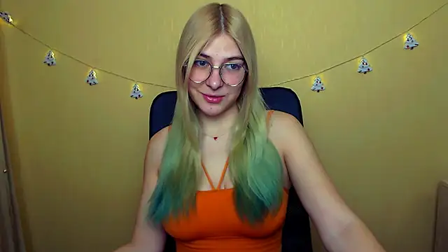 Luna Lush  online show from 12/08/24, 09:13