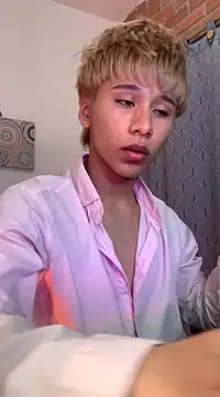 Tommyfoxboy online show from 12/18/24, 02:49