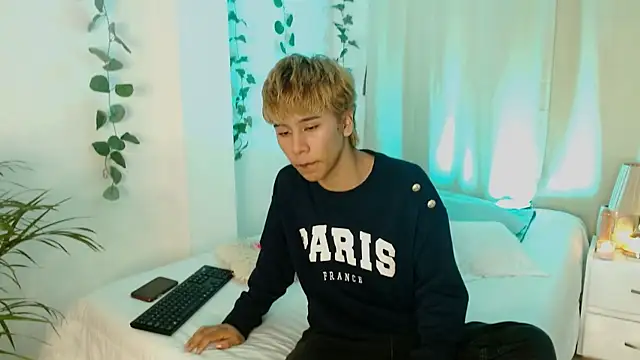 Tommyfoxboy online show from 01/09/25, 12:52