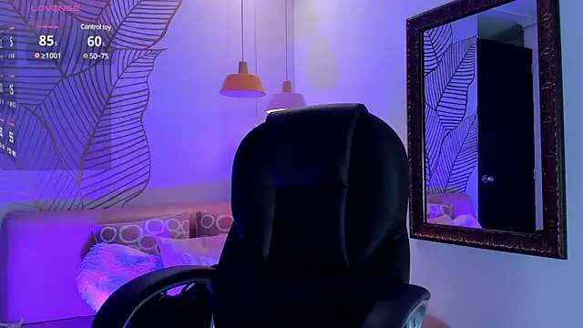 ZaraLim online show from 02/28/25, 12:09