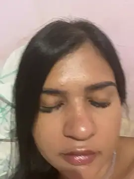 medusahott40 online show from 12/29/24, 01:34