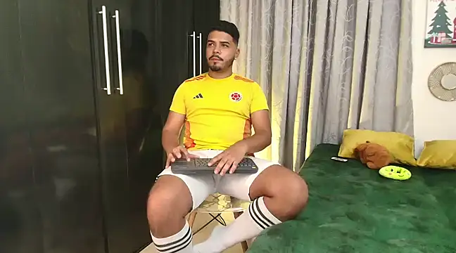 thiagowes online show from 12/20/24, 03:25