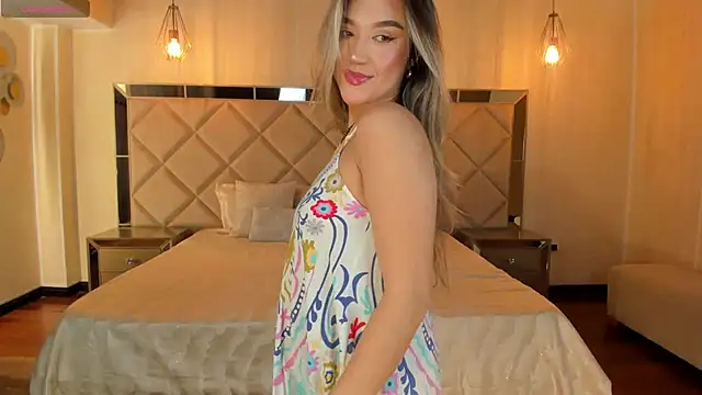 RebeccaHudson online show from 02/13/25, 03:18