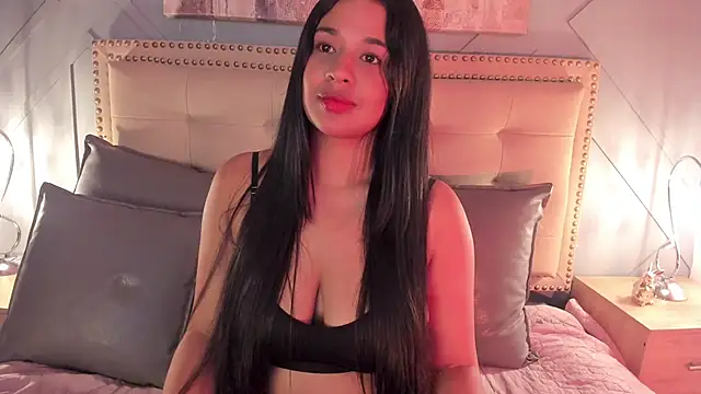 Snapshot of Aitana98_ chatting on 12/16/24, 05:54 Aitana98 online show from 12/16/24, 05:54
