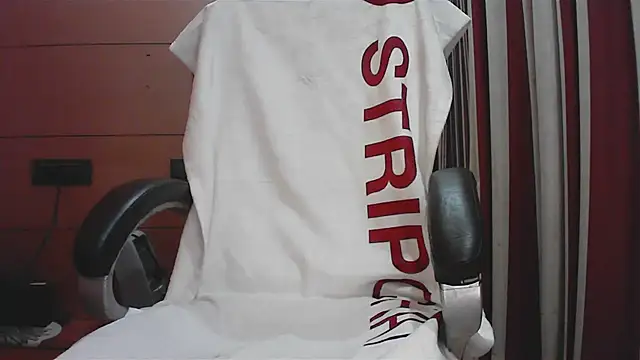 collage hoty online show from 01/13/26, 04:07