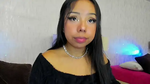 DafneMillers online show from 12/30/24, 01:37