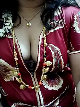 Snapshot of gaurika18 chatting on 03/05/25, 12:05 gaurika18 online show from 03/05/25, 12:05