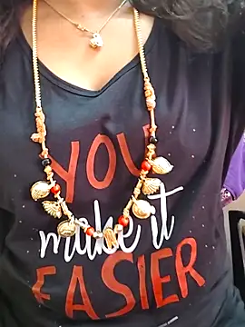 Snapshot of gaurika18 chatting on 03/23/25, 08:37 gaurika18 online show from 03/23/25, 08:37