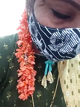 Snapshot of gaurika18 chatting on 03/02/26, 06:14 gaurika18 online show from 03/02/26, 06:14