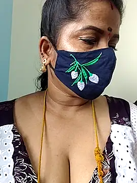 gaurika18 online show from 06/12/26, 04:55