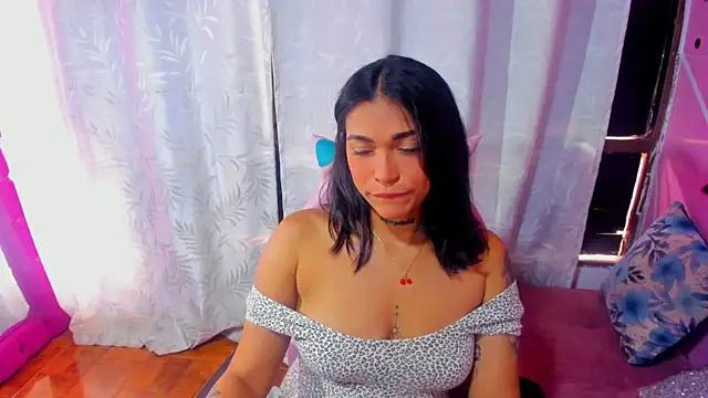 Snapshot of samantha_simur chatting on 03/10/25, 07:40 samantha simur online show from 03/10/25, 07:40