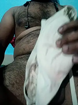 Newalcock online show from 10/13/25, 03:34